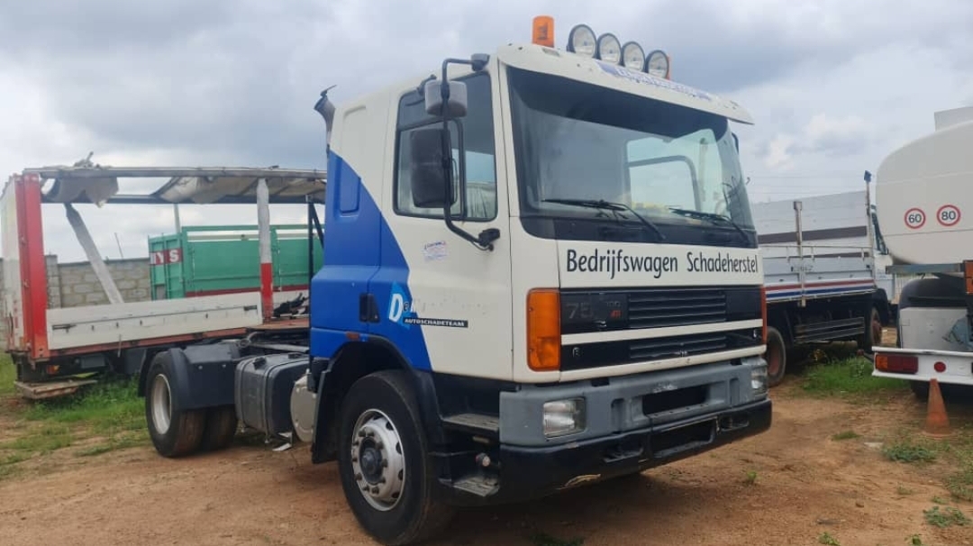 Trailer Head Truck 7